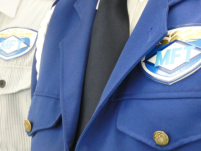 制服とワッペン